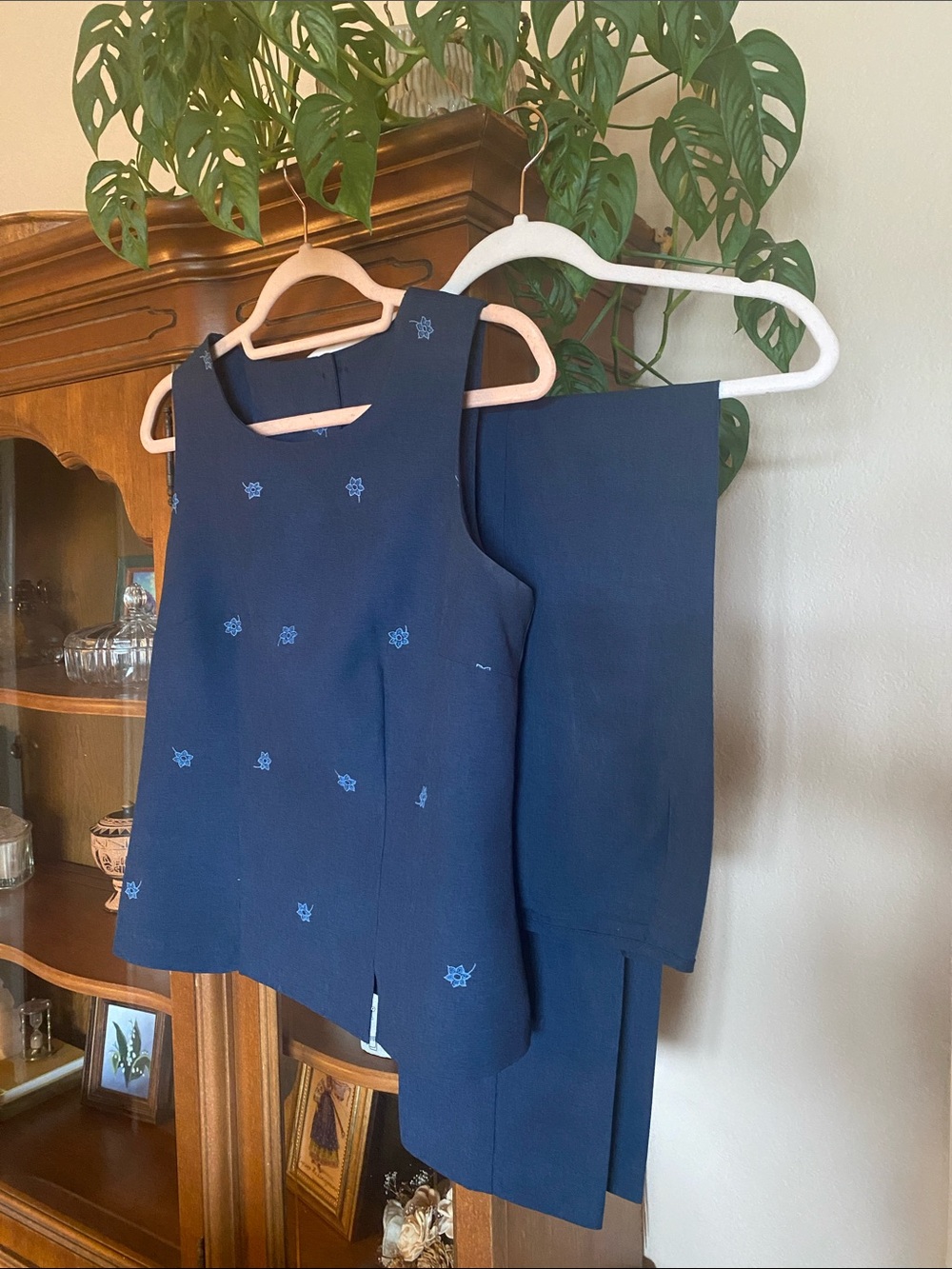 Navy Blue Sleeveless Top and Pants Set with Embroidered Stars